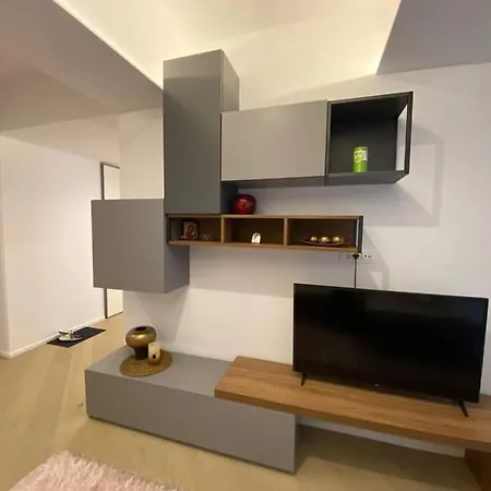 Lägenhet Apart 2 Lux